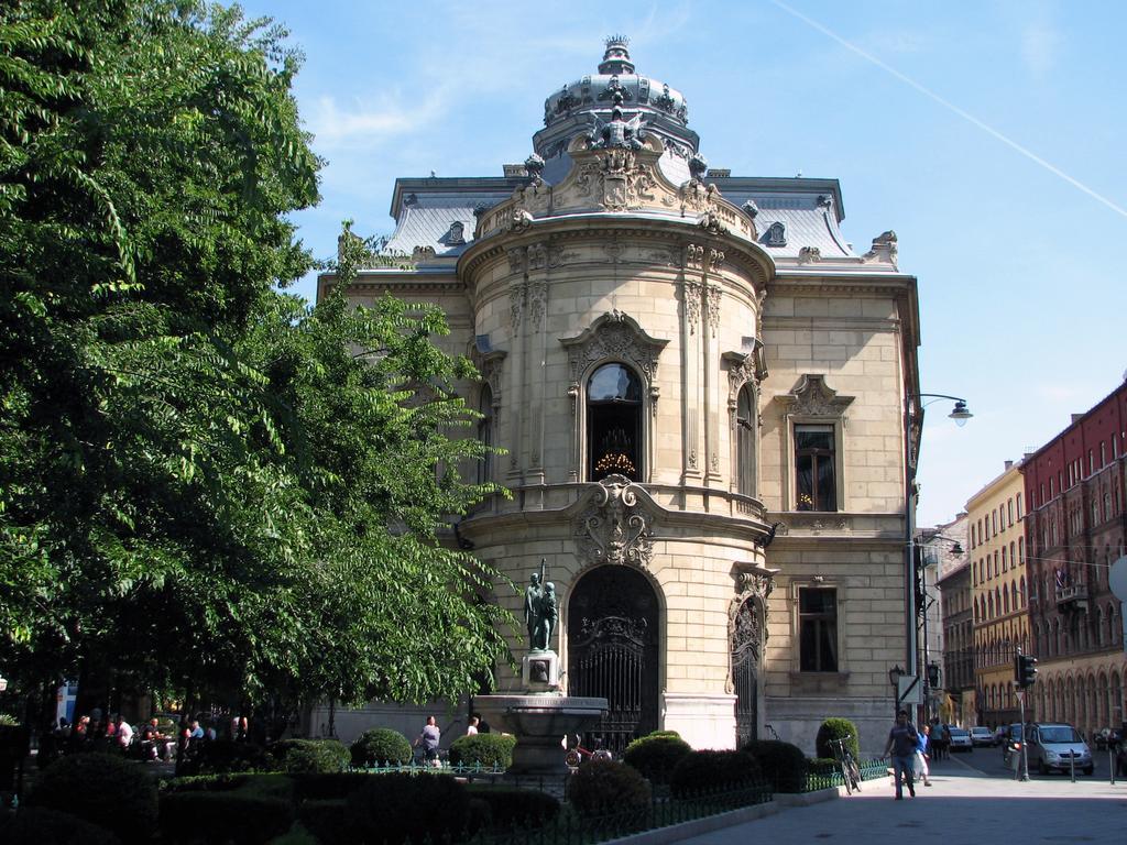 Arriva Balcony Studio Budapeste Exterior foto