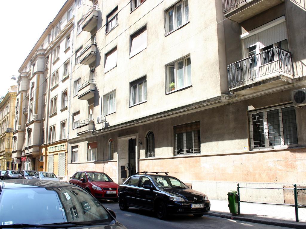Arriva Balcony Studio Budapeste Exterior foto